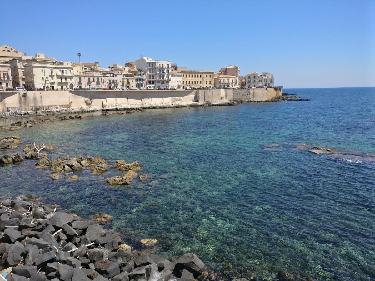 Ortigia Porta Del Mare Apartment Syracuse Exterior photo